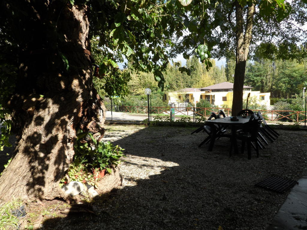 Mola Solis Hotell Civitella dʼAgliano Eksteriør bilde